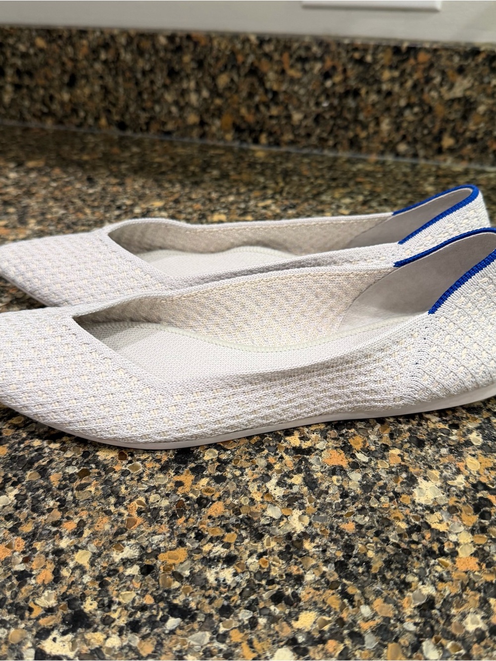 Rothys Women's Pointed-Toe Knit Flats size 9 - Picture 7 of 9